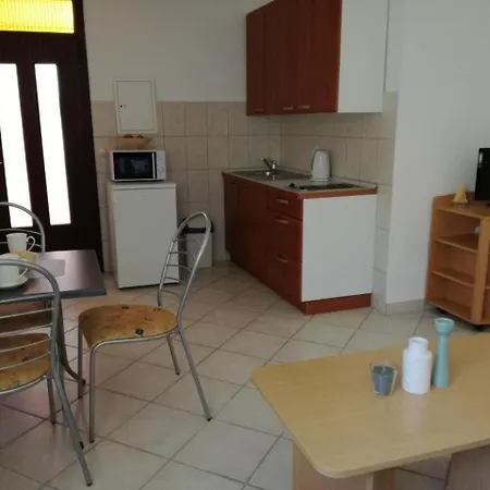 D&d - Three Bedroom With Terrace And Partial Sea View Apartmán